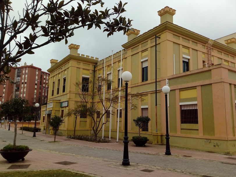 Edificio del conservatorio Muñoz Molleda.