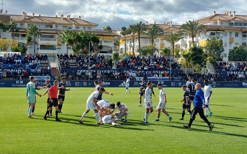Momento de la expulsión de Fran Carbiá.