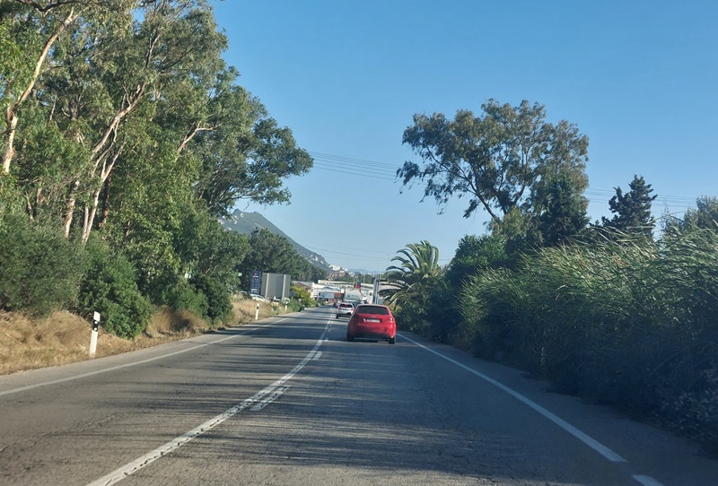 Acceso norte actual hacia el polígono del Zabal y la ciudad.