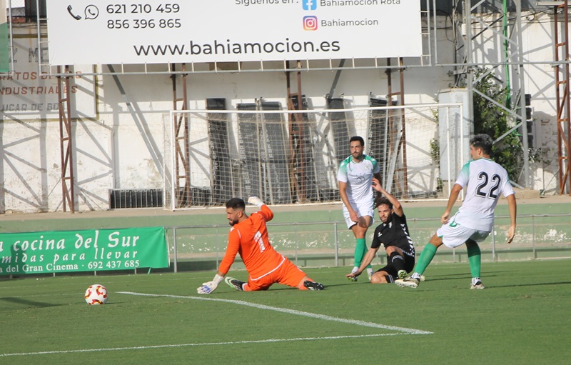 Fran Carbiá bate a Samu Pérez.