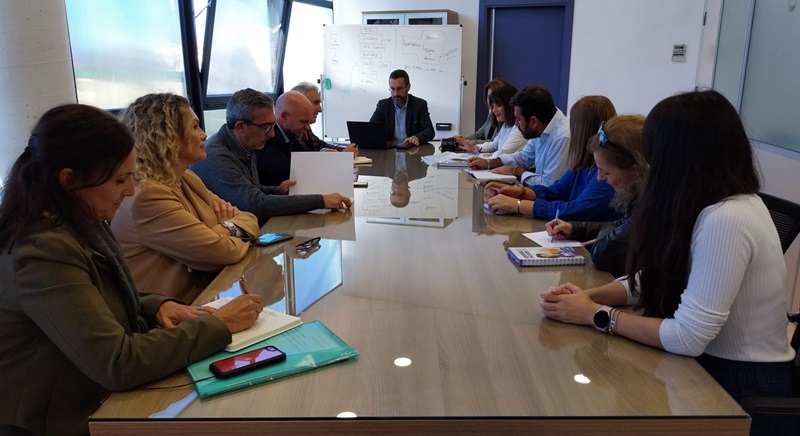 Imagen de la reunión de la comisión.